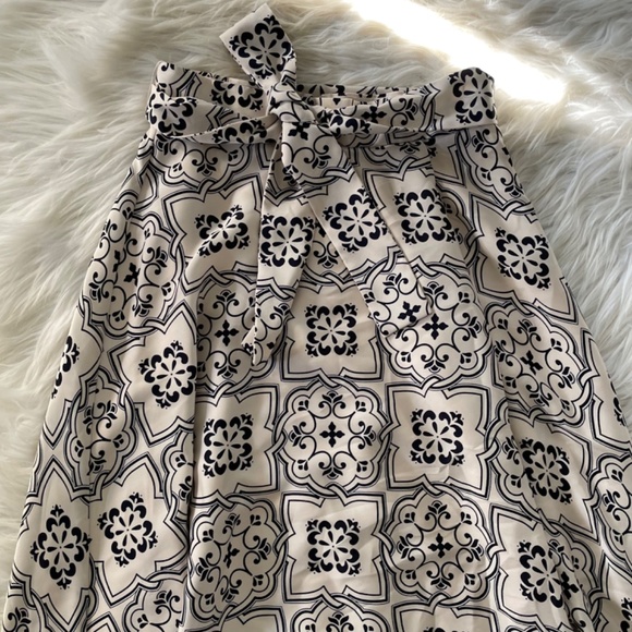 NWOT womens petite Ann Taylor tiled tie waist maxi skirt - Picture 5 of 12